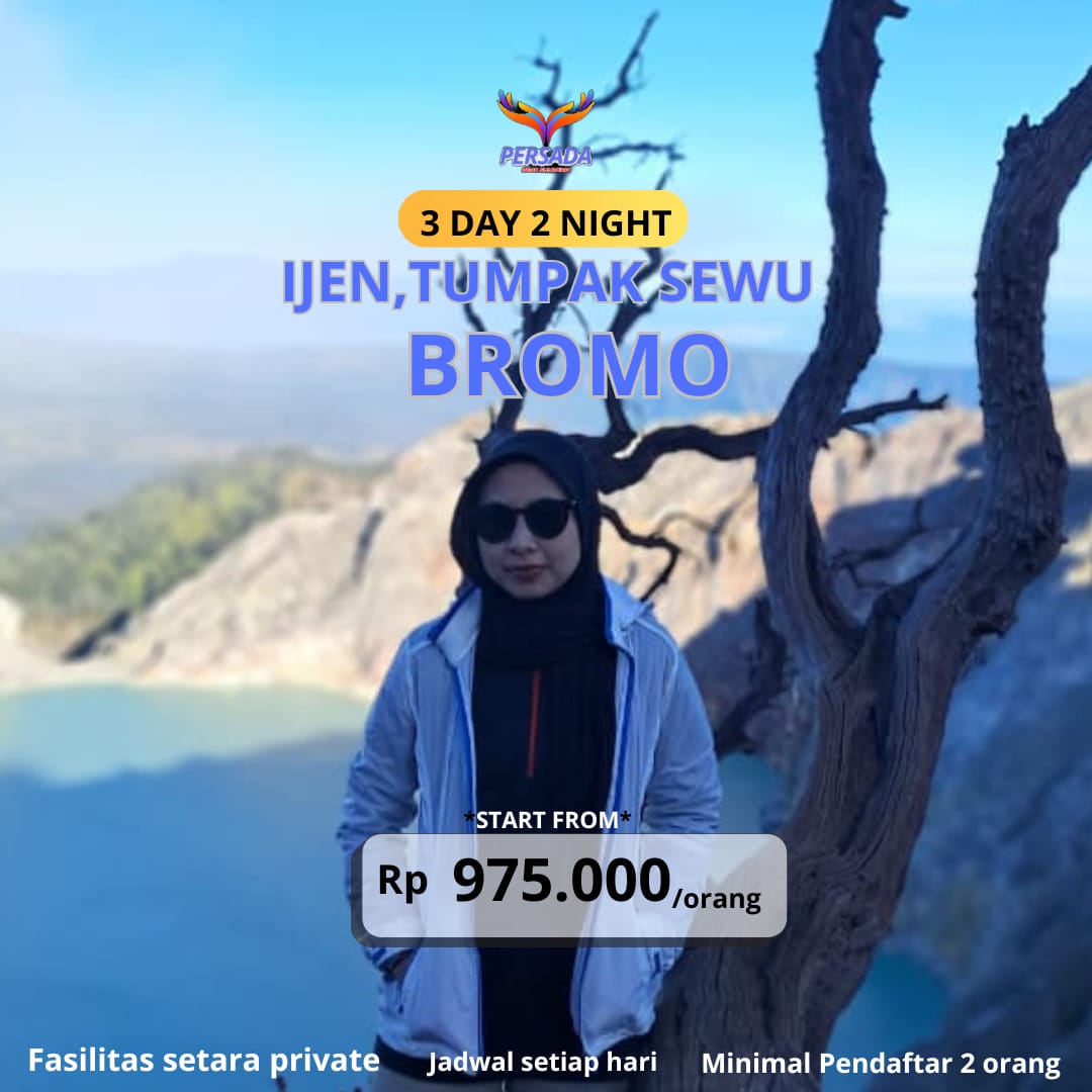 Foto wisatawan di puncak Bromo atau Ijen, paket trip Ijen Tumpak Sewu Bromo 3 Hari 2 Malam, harga mulai Rp 975.000, fasilitas setara private.